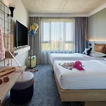 Moxy Muelheim Hotel Kolín nad Rýnem