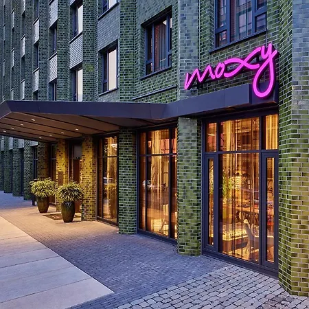 Moxy Muelheim 3* Cologne