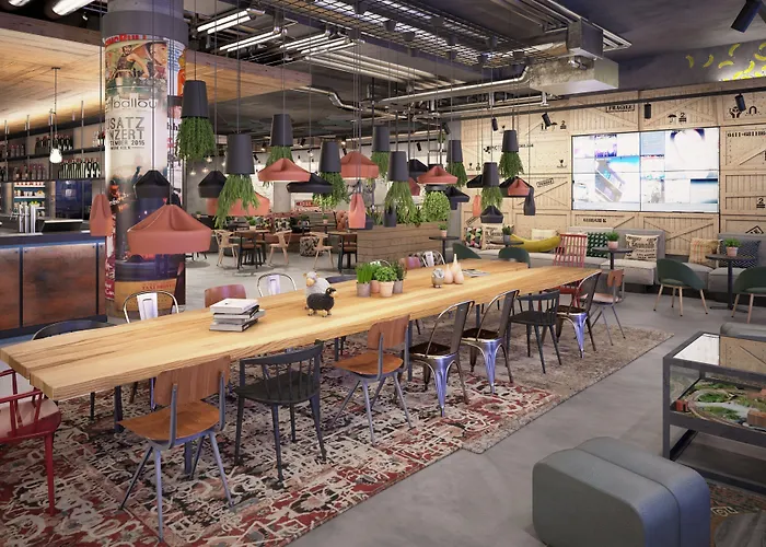 Hotell Moxy Muelheim 4*