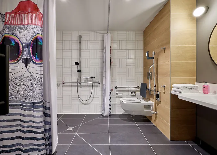 Hotel Moxy Muelheim Colonia